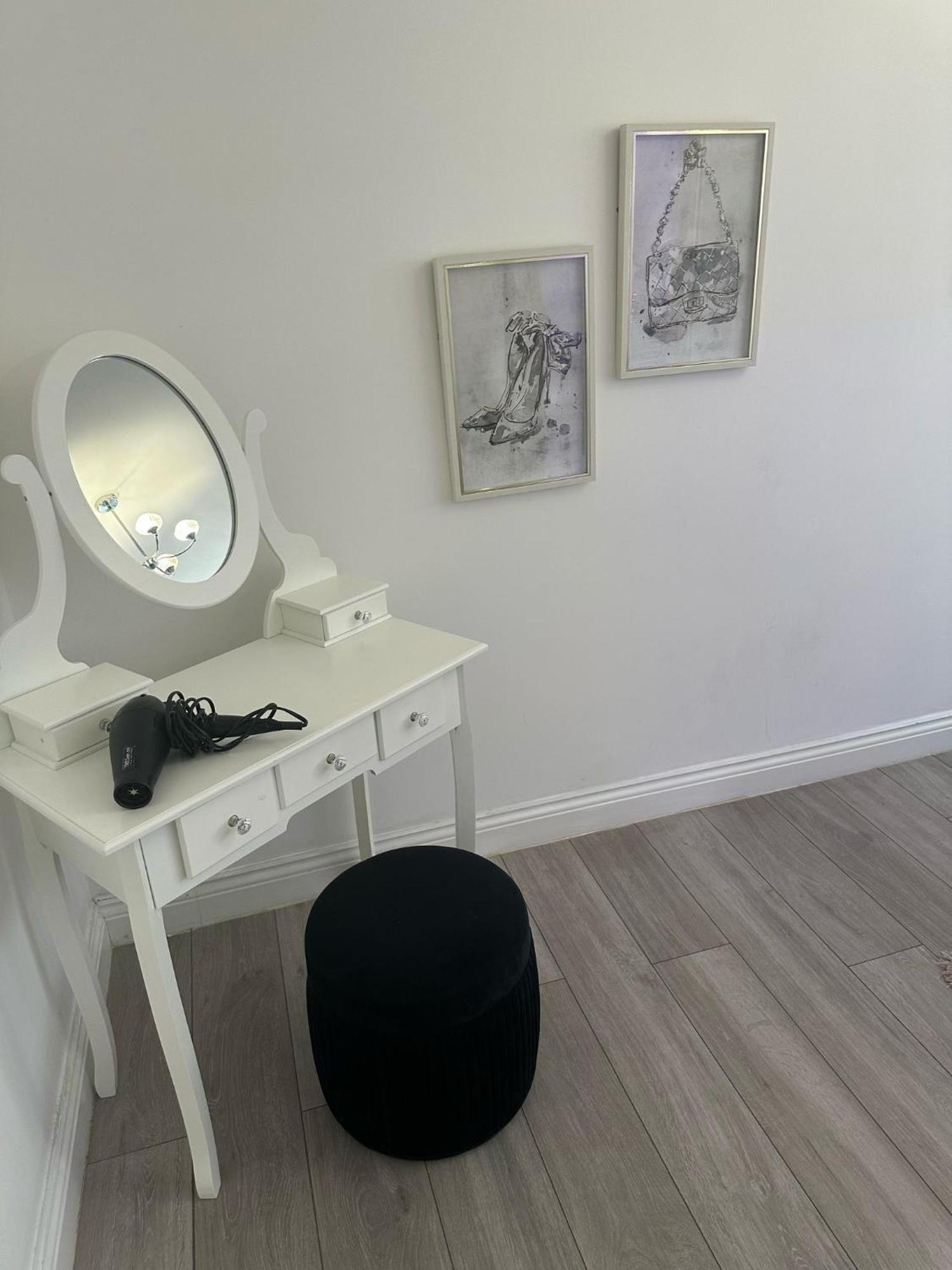 Apartamento Spacious 3 Bedroom Flat In The Heart Of